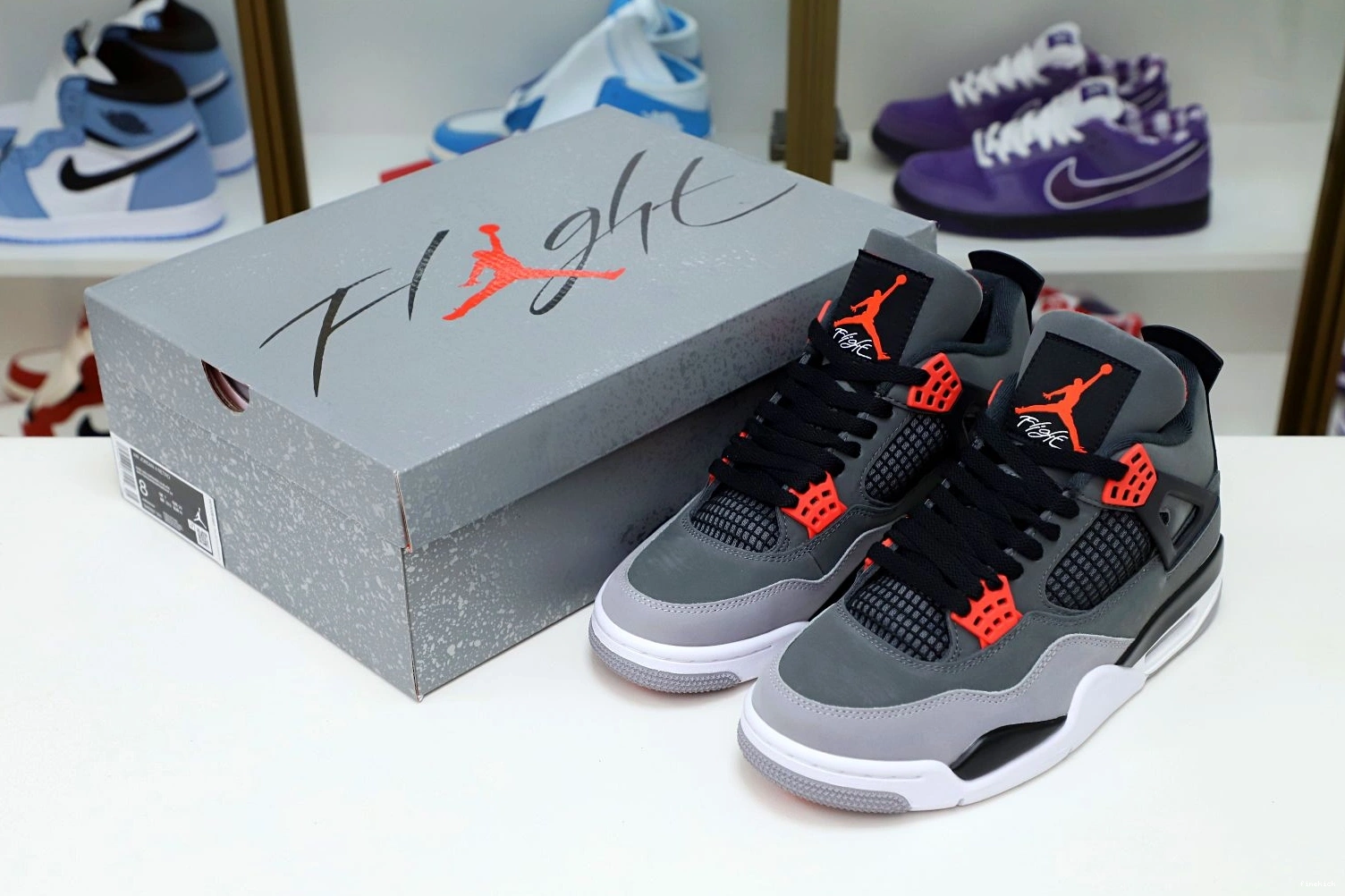 INFRARED AIR 4 JORDAN 0914